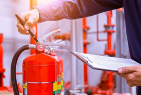 Меры предосторожности при работе с кислотами и щелочами