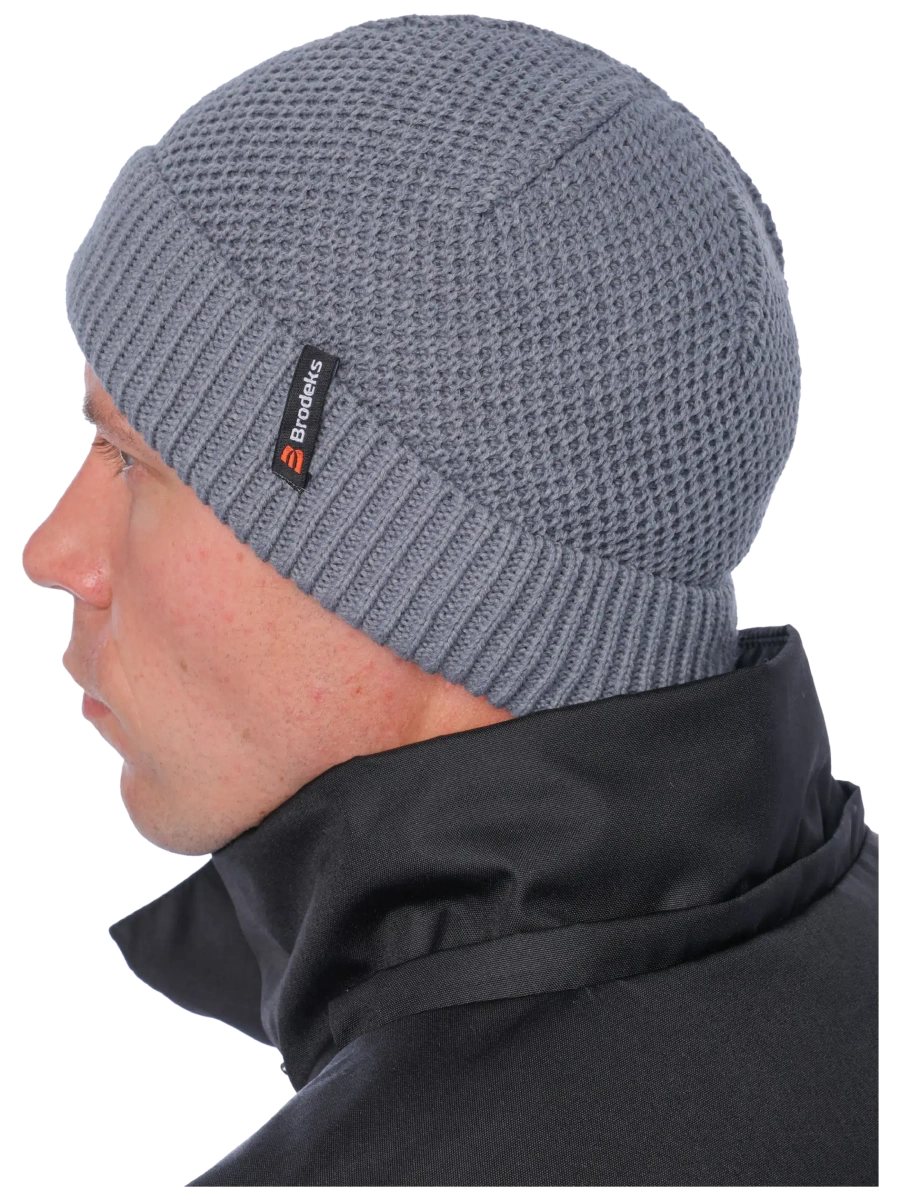 Шапка Brodeks Regular Fleece Warming серый