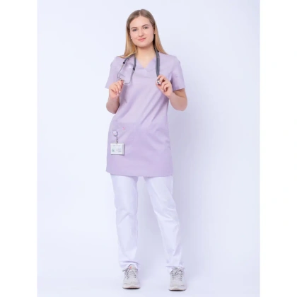 bluza-meditsinskaya-udlinennaya-nezhnorozovyy-tsvet-rubashka-s-karmanami-khirurgichka-zhenskaya-doktor-stil-4