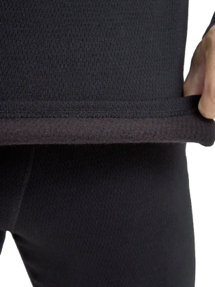 31673
