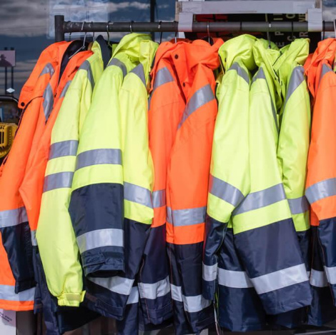 Уход за спецодеждой и спецобувью: важные советы