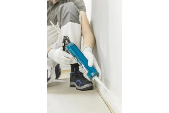 HT5K364_spodnie-robocze-SALM_HT5K503_polbuty-robocze_HT5K220_rekawice-robocze-poliester-i-PU-biale_HT4R402_wyciskacz-mas-plastycznych_1